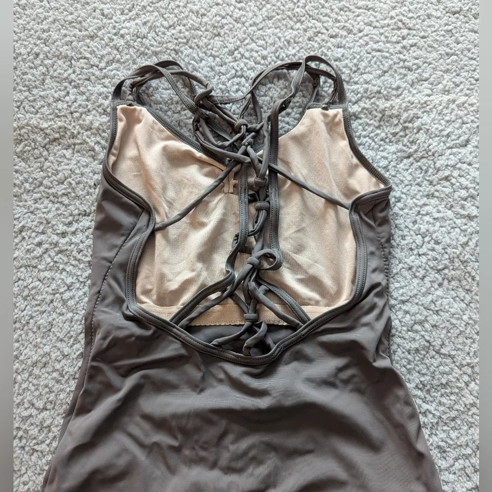 Balera Macramé-Back Leotard Sz.MA - Picture 7 of 9